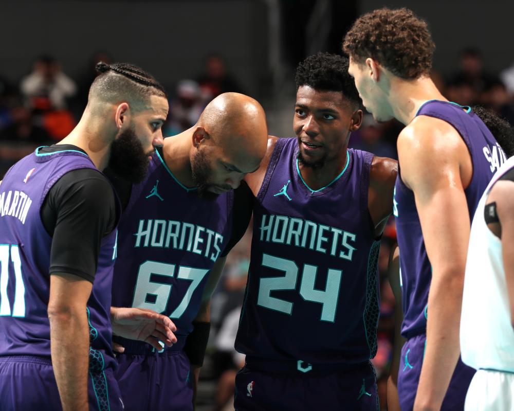 密集的中路 密集的中路